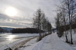 Alleen på vestsida av Vannspeilet.