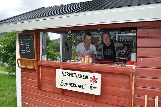 hermetikkafe1.jpg